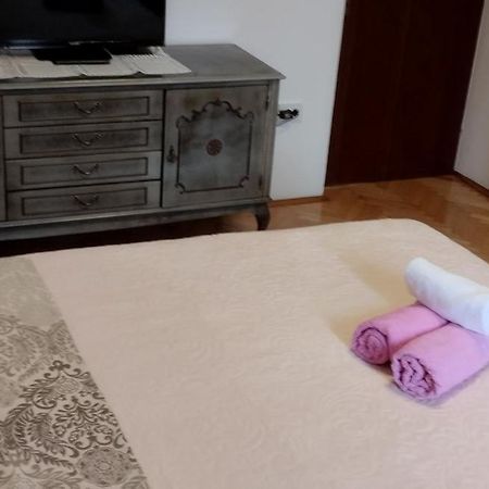 Apartment Oja Малинска Екстериор снимка